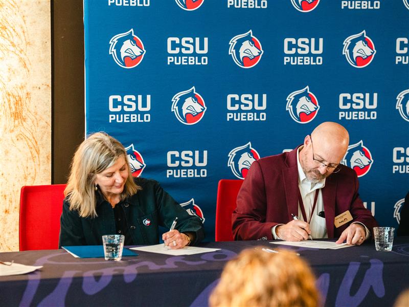 CSU Pueblo, Pueblo Community College Sign Landmark Transfer Agreements in Downtown Ceremony